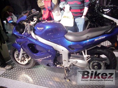 2000 Triumph Sprint ST photo
